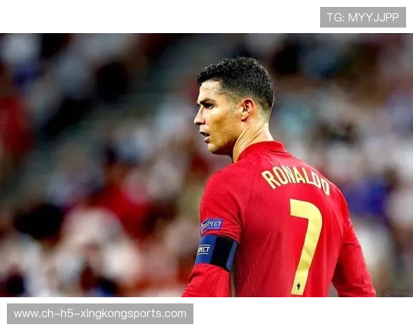 C罗世界杯话题再起，年龄只是数字还是问题？